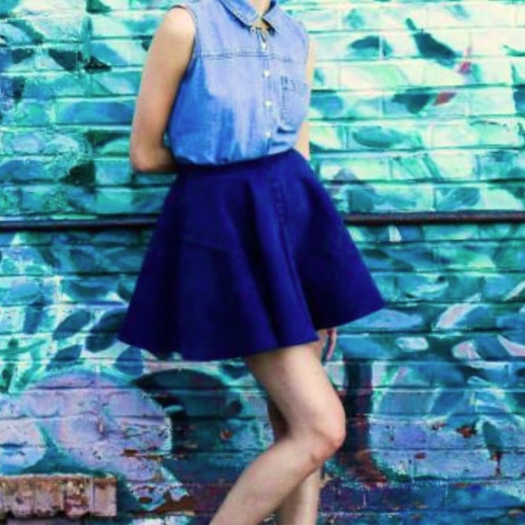 Revolve high low navy blue skirt - Picture 7 of 7